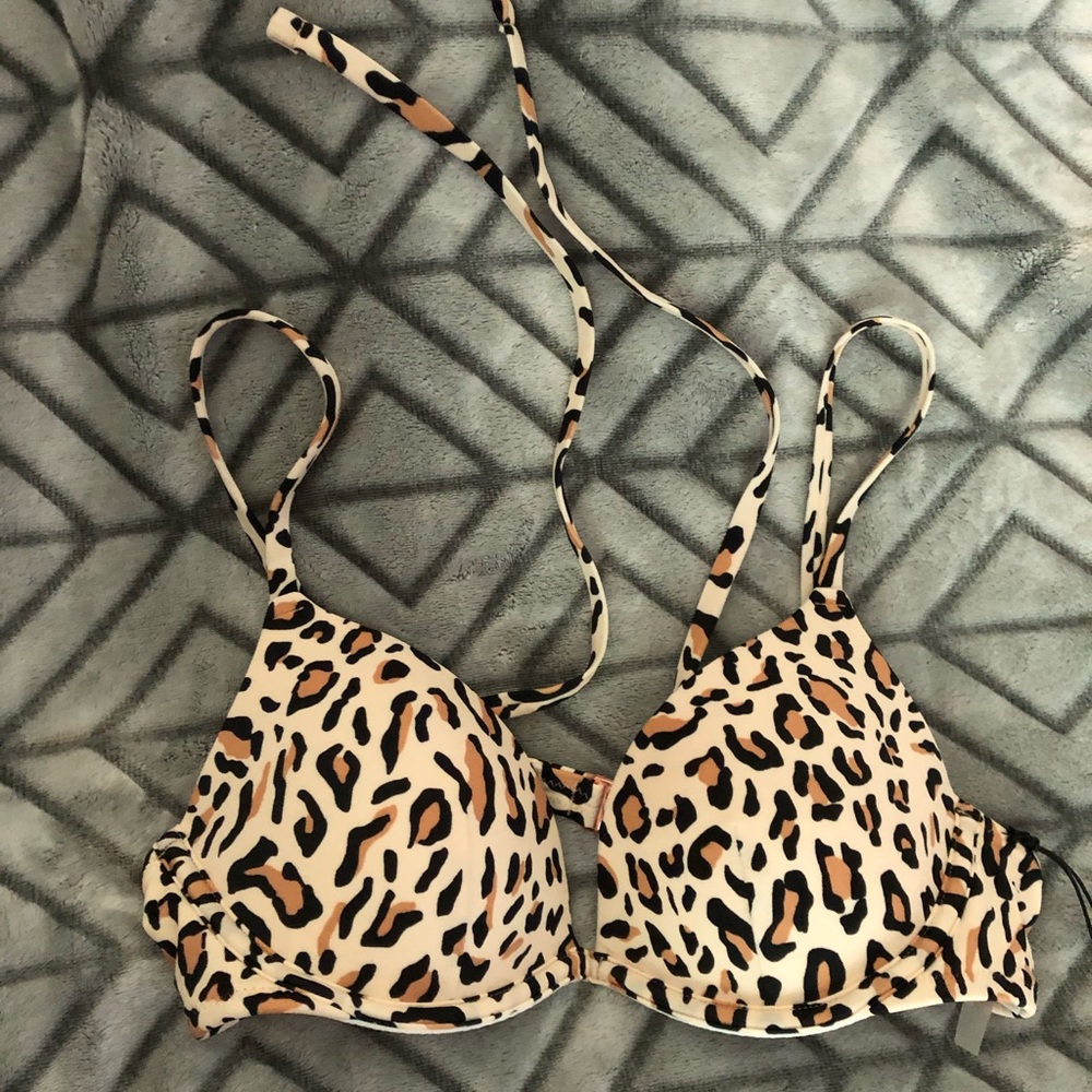 Bikini top